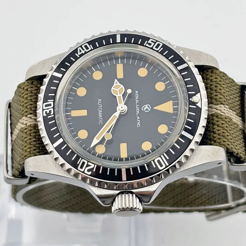 NH35 vintage 40mm sapphire gla - đánh giá và giá Tropic Strap Vintage