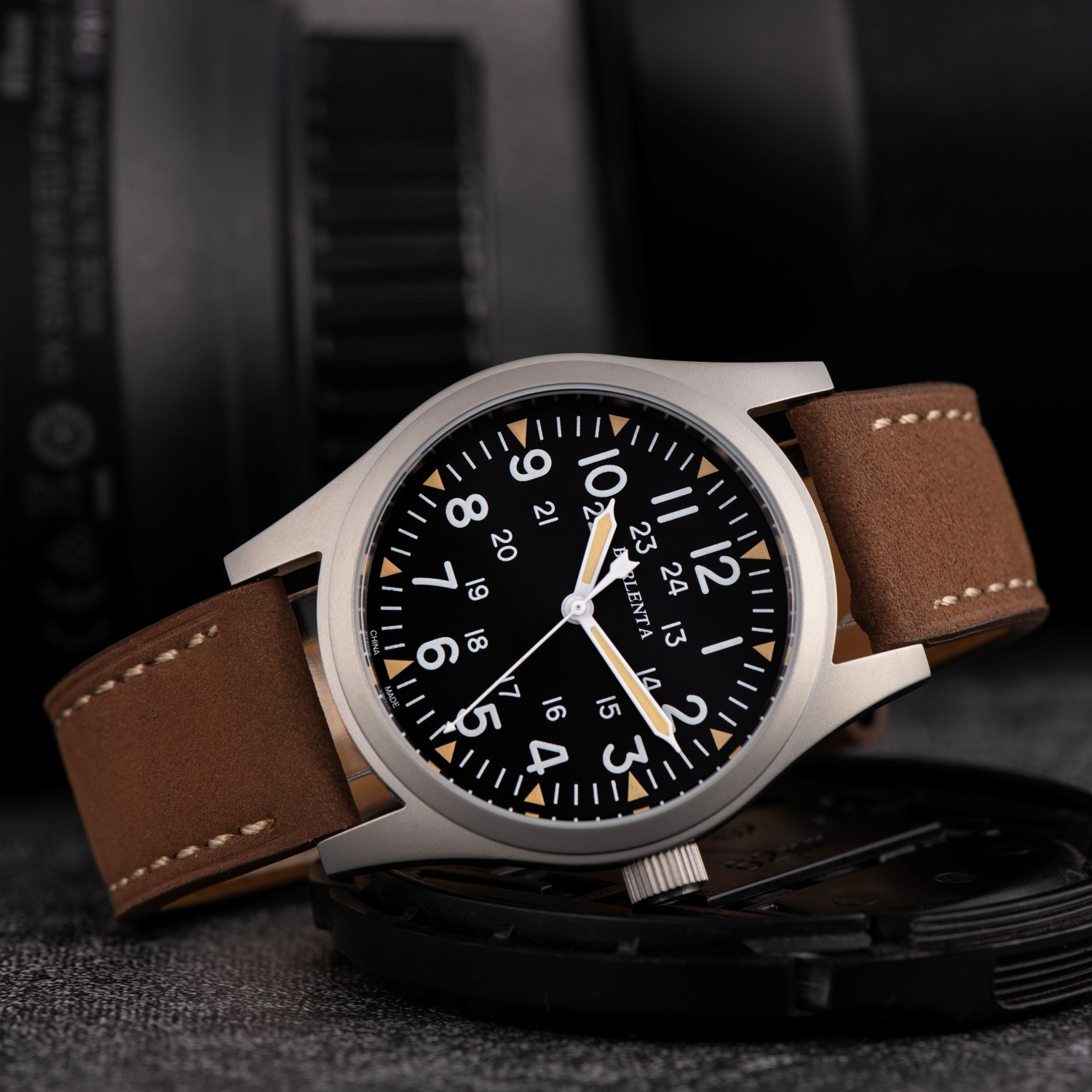 Berlenta vintage Matte Leather - đánh giá và giá Tropic Strap Vintage