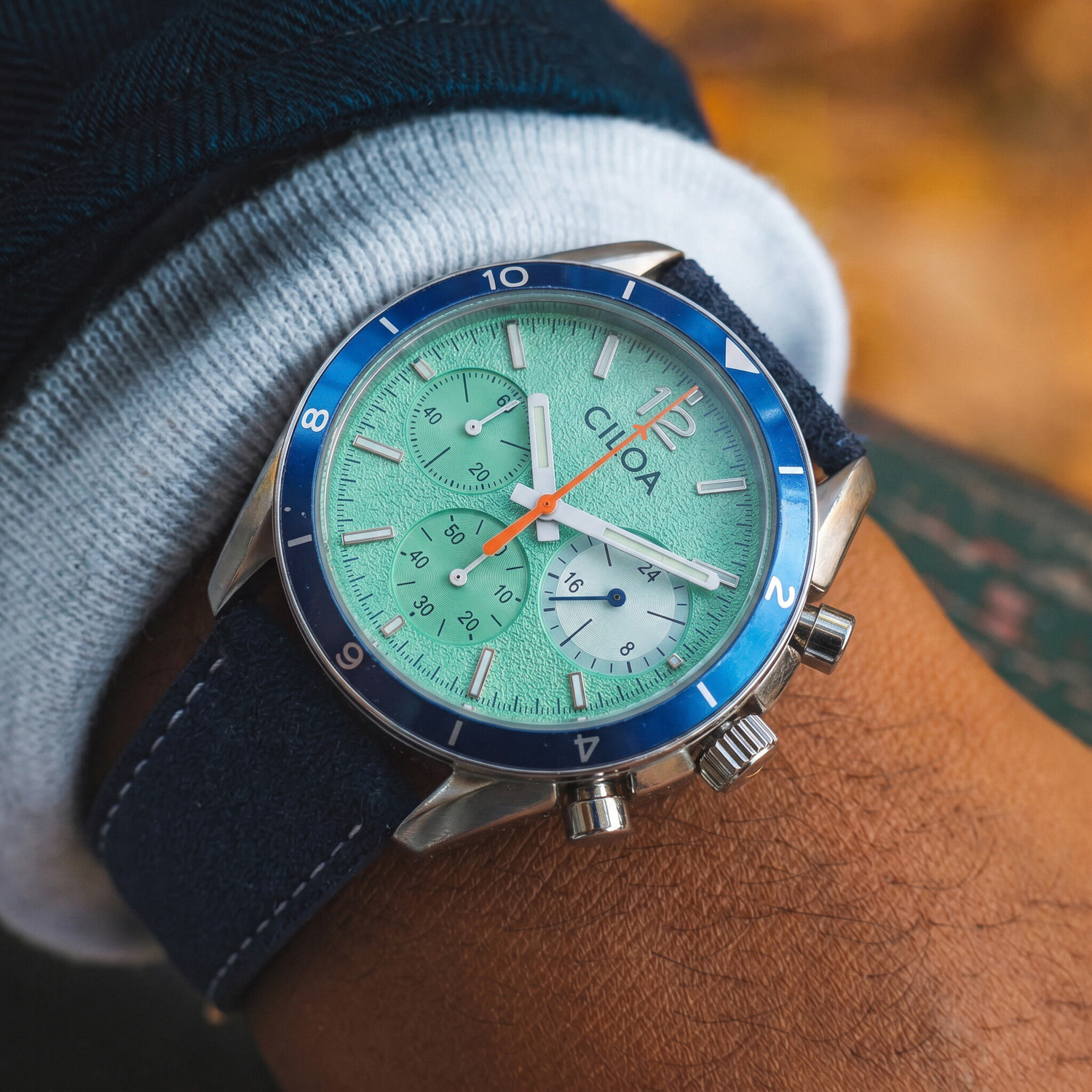 CILOA Men's Chronograph Watch  - đánh giá và giá Suede Strap Watch