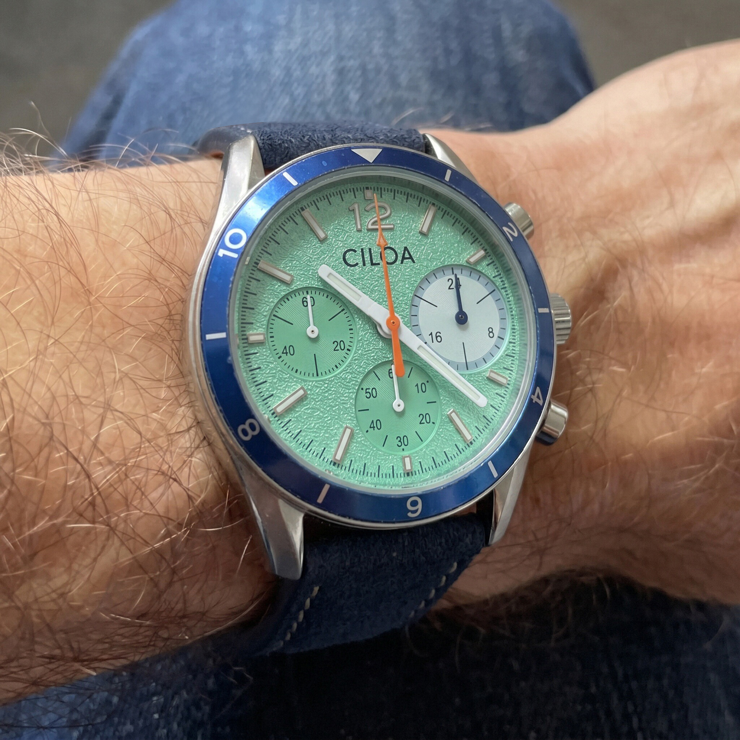 CILOA Men's Chronograph Watch  - đánh giá và giá Suede Strap Watch